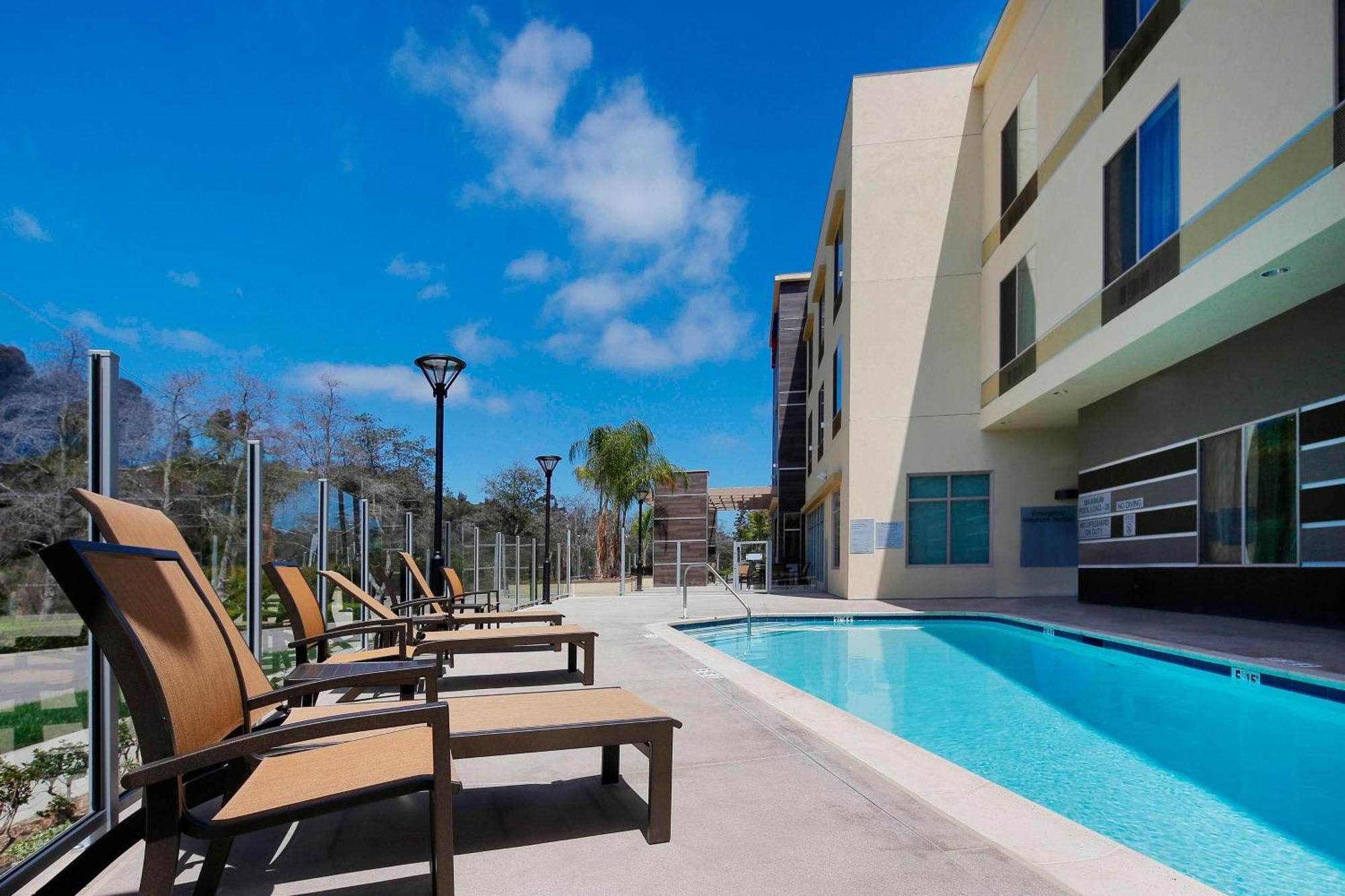 Fairfield Inn & Suites By Marriott San Diego Carlsbad Exterior foto